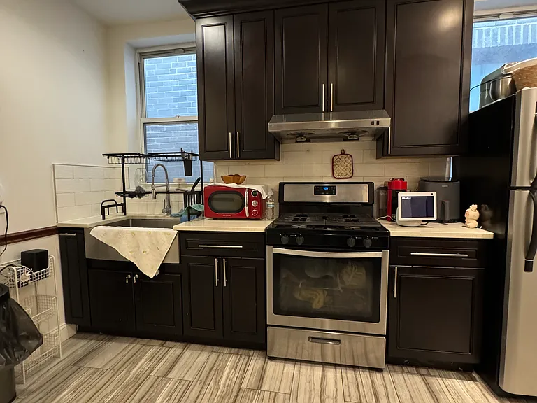730 Sansom St #205 — Photo 3