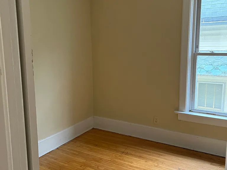 2356 S 9th St #2356 — Photo 2