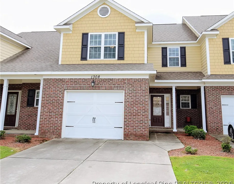 1308 Braybrooke Pl