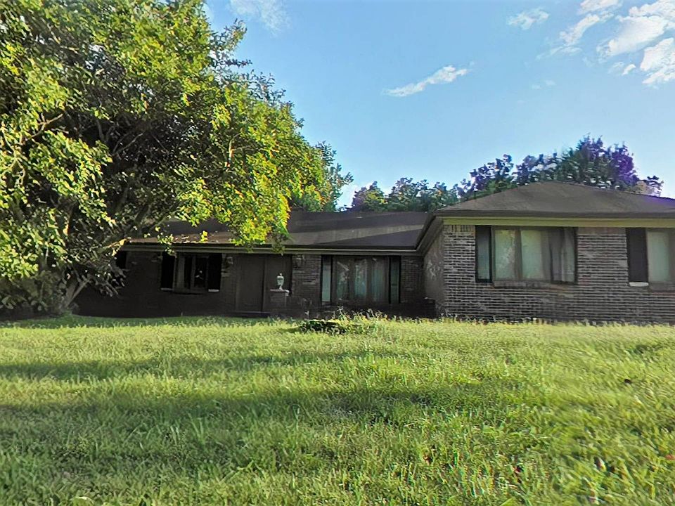 1st image of 4228 W County Road 125 S