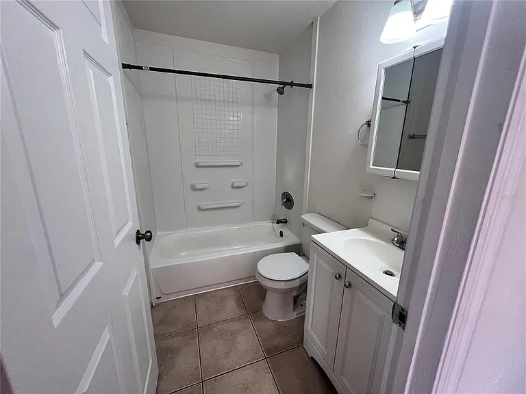 4 Prospect Ln #A — Photo 6