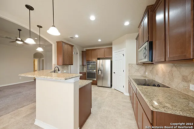 9839 Bricewood Cv — Photo 10