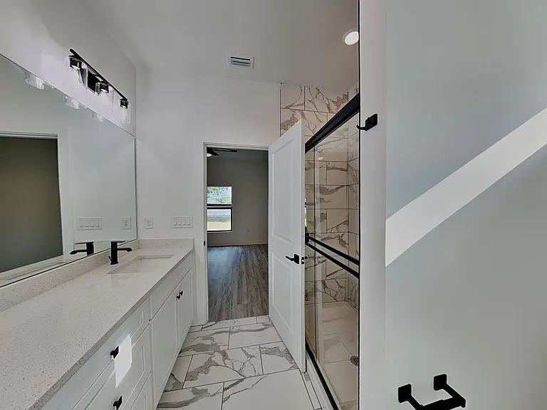 1120 Bismarck Rd — Photo 11