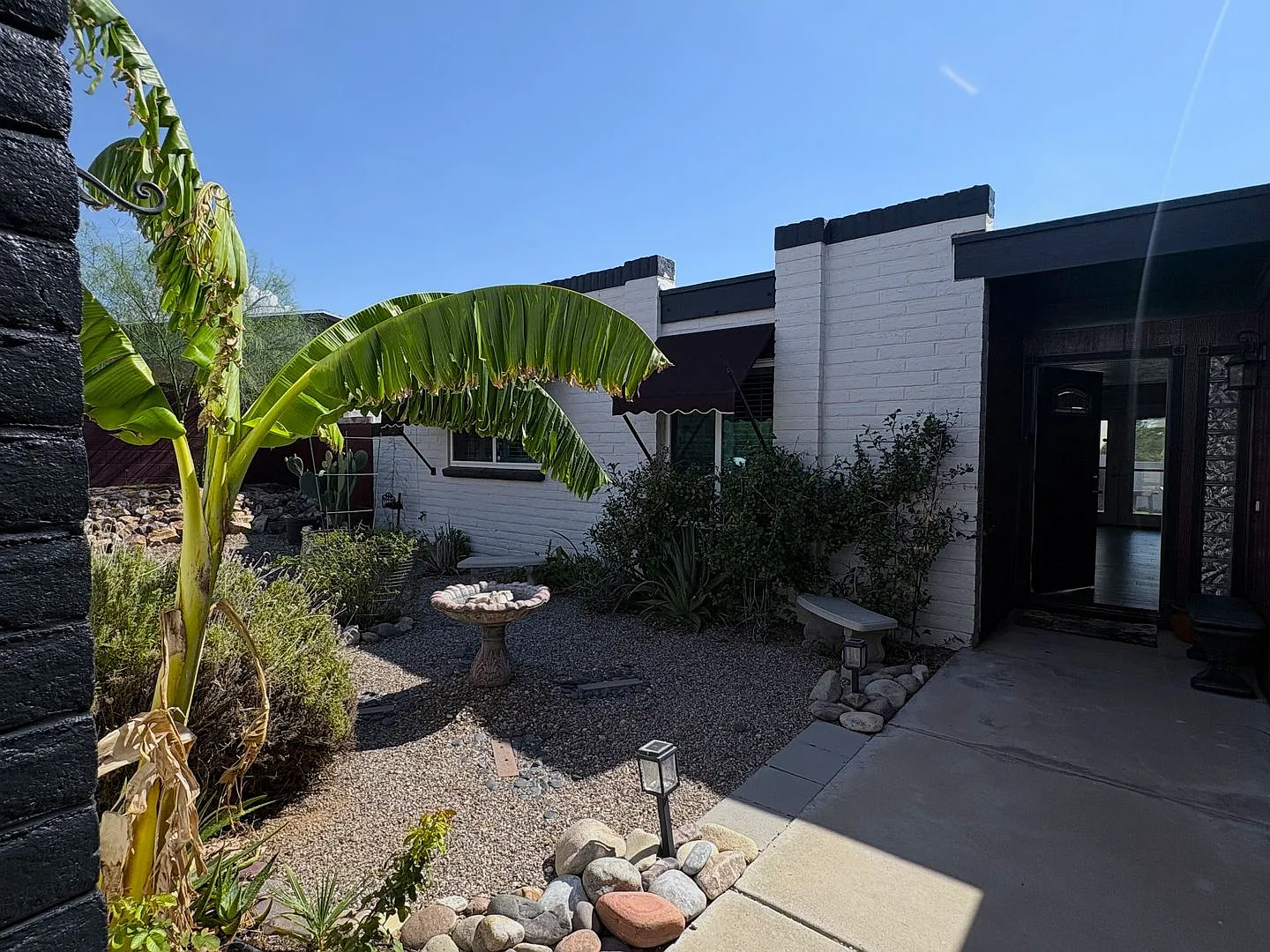 Modern 2 Bed 2 Bath East Side Home with Desert Views, Hot Tub & Spacious Backyard! — Photo 3