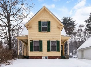 28 Woodland Ave, Laconia, NH 03246
