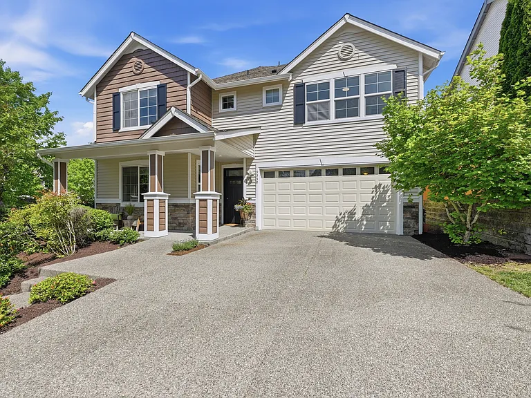9330 Templeton Ave SE — Photo 33