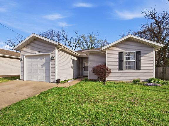 2nd image of 3119 W Water Street