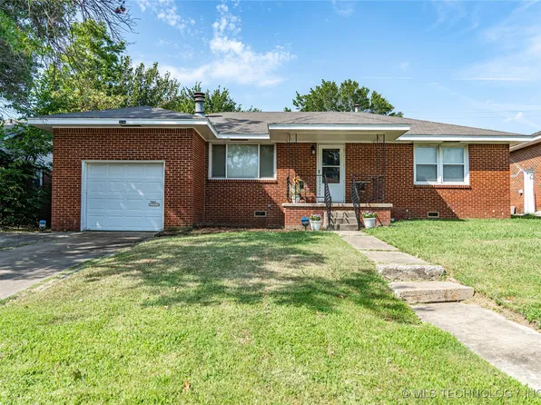 7465 E 2nd St, Tulsa, OK 74112