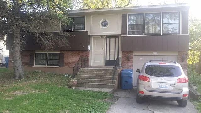 21822 Olivia Ave photo 1