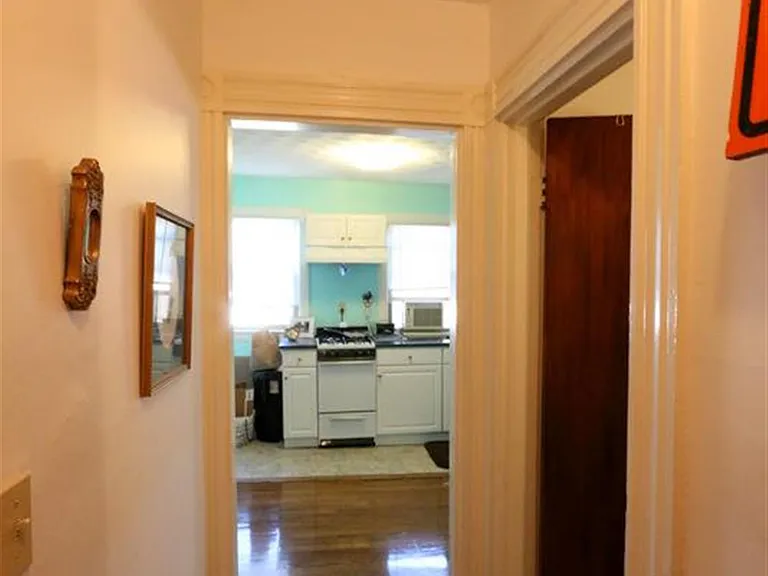 193 Concord Ave — Photo 9