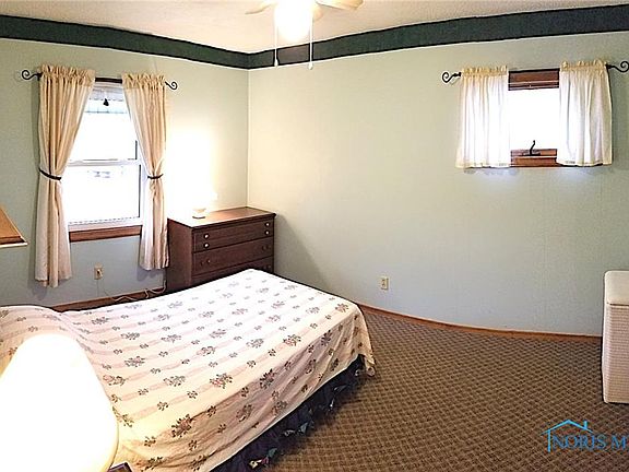 5th image of 216 S Brayer St