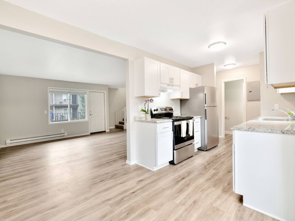 River Lofts | 18540 SW Boones Ferry Rd, Tualatin, OR