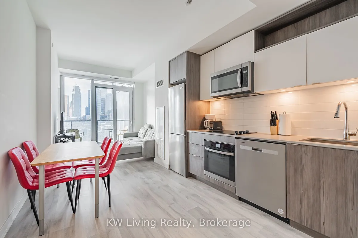 Building Photo - 121 Lower Sherbourne St #1562