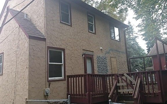 3rd image of 795 Buffalo St