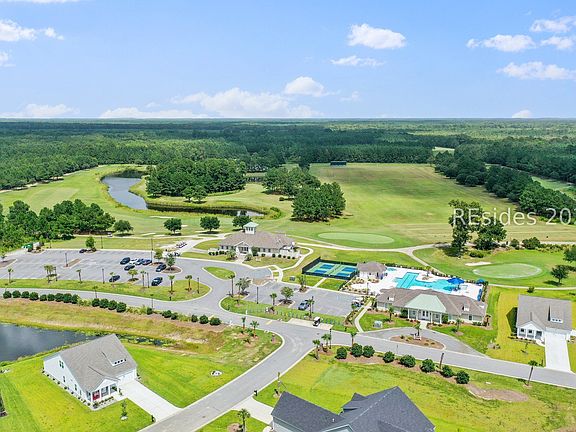 5th image of 803 Wiregrass Way