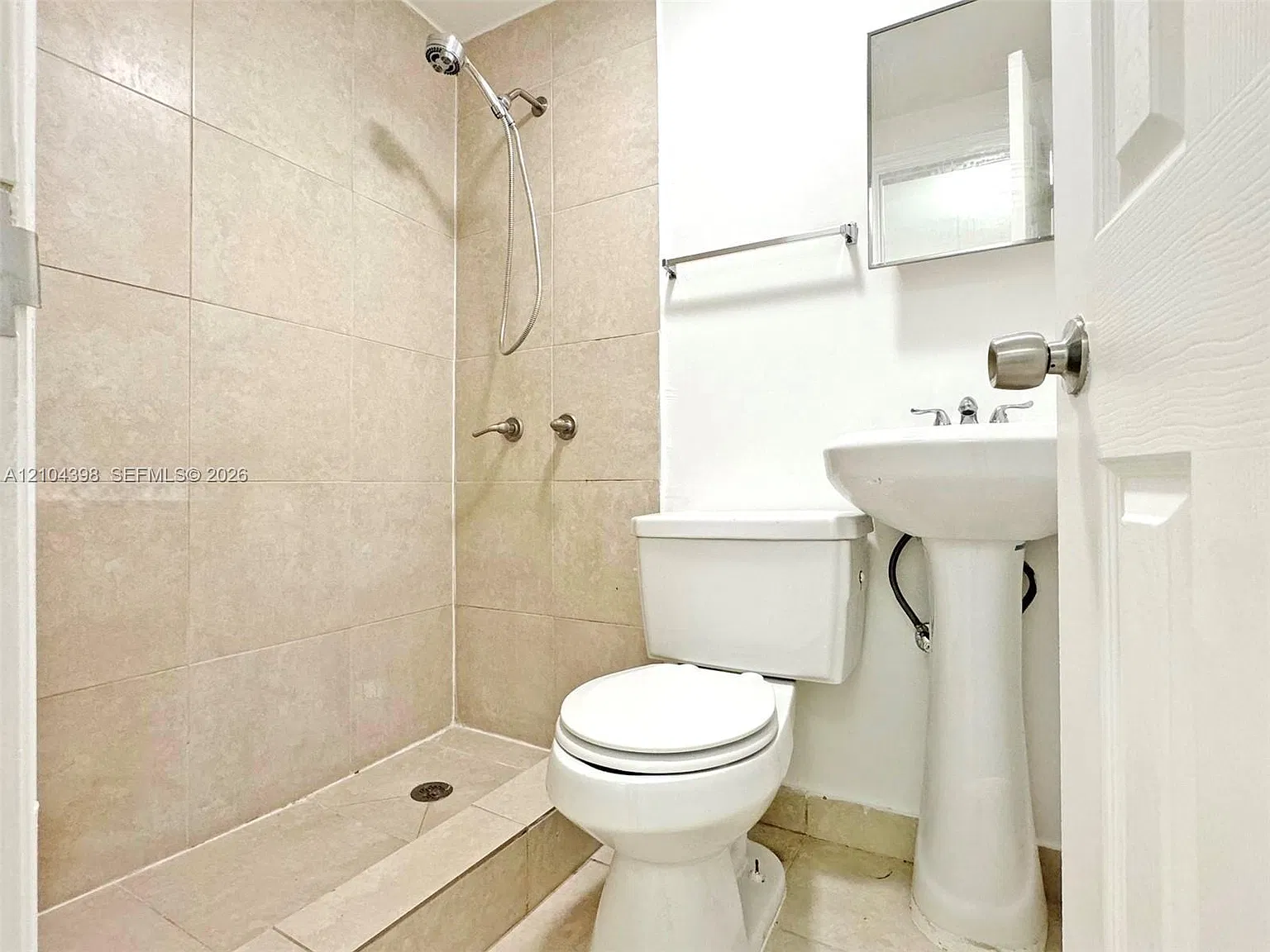 Westlawn - Corr Pl — Photo 4