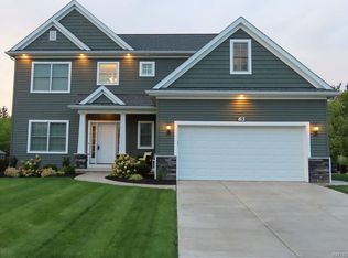 63 Worthington Ln, Lancaster, NY 14086