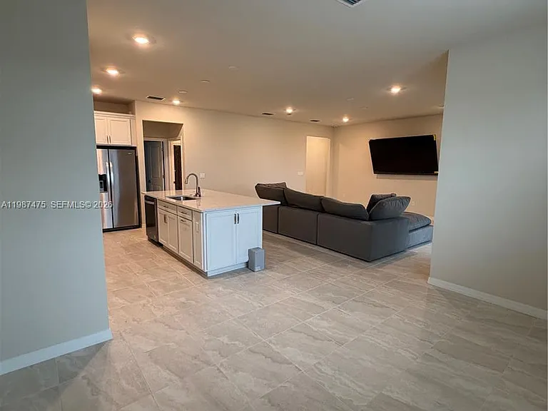 12251 SW Periwinkle Ct — Photo 8