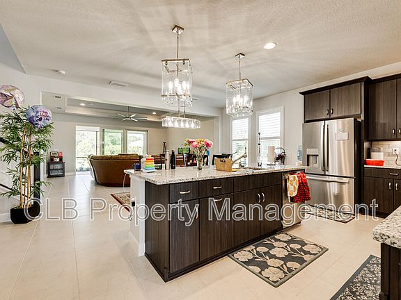 4th image of 6254 W Fallsgrove Ln