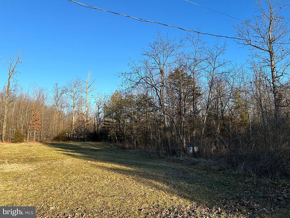 1st image of Woodland Dr