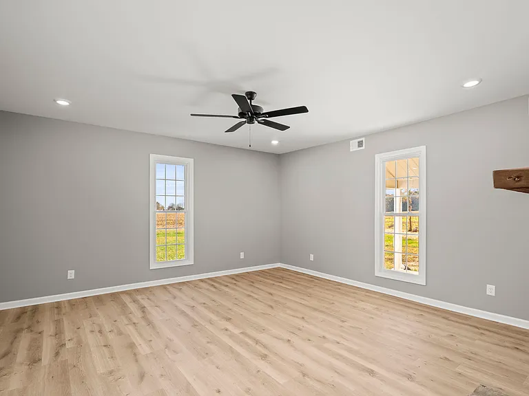 6081 Lakeview Rd — Photo 7