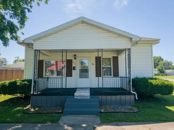 431 W 6th St, Mount Carmel, IL 62863