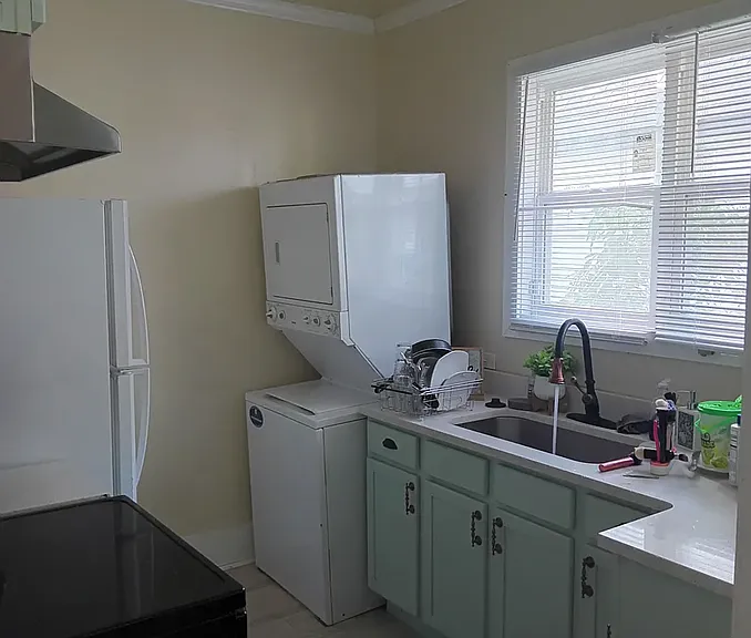 929 N Avalon St — Photo 13
