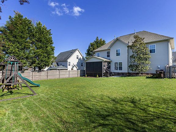 5th image of 12608 Coral Reef Cir