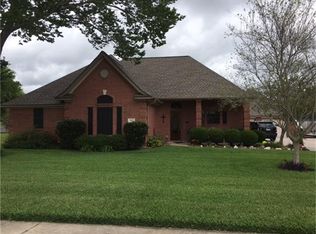 502 Jackson Ave, Clute, TX 77531