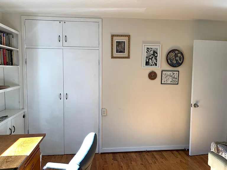 1060 Roosevelt St — Photo 15