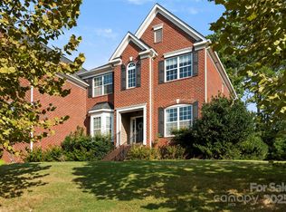 18021 Pawleys Plantation Ln, Charlotte, NC 28278