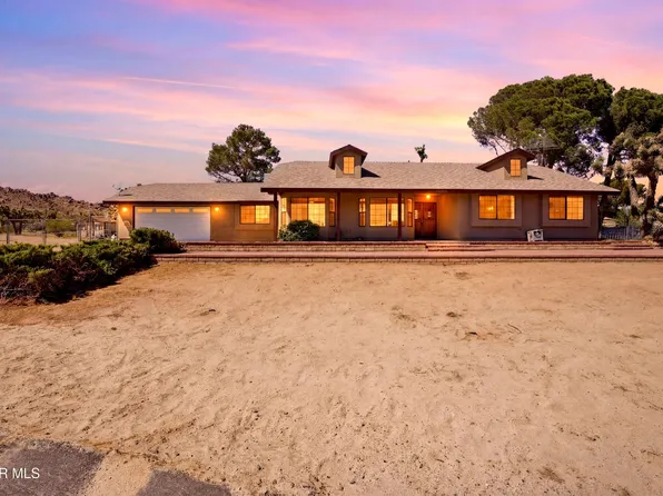 39005 161st St E, Lake Los Angeles, CA 93591