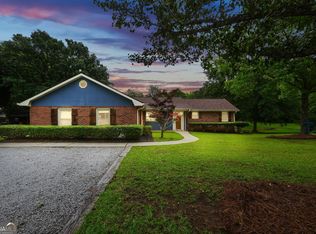 112 N Walkers Mill Rd, Griffin, GA 30223