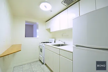 Rented by Bond New York