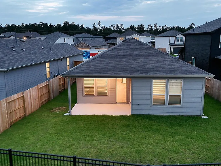 15932 Blass Valley Dr — Photo 31