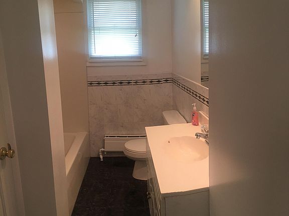 5th image of 332 New Scotland Ave