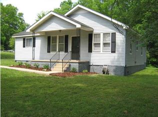 1319 Greens Lake Rd, Chattanooga, TN 37412