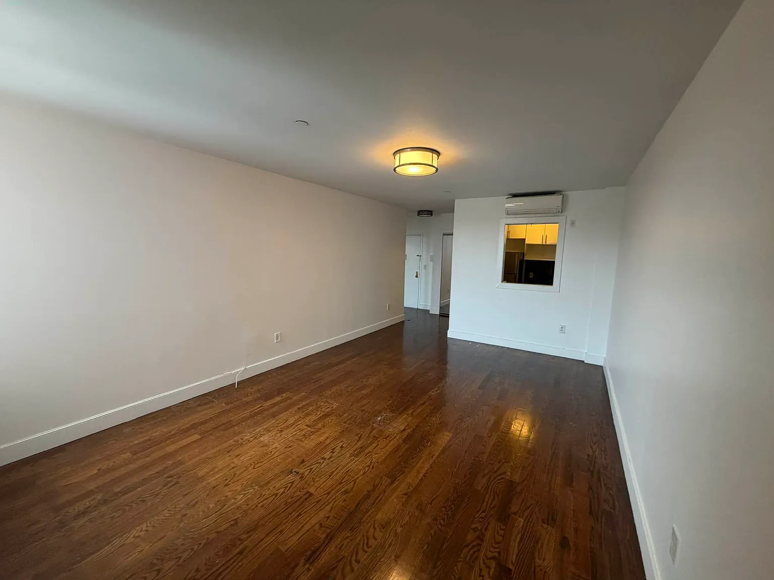 490 Ocean Parkway — Photo 3