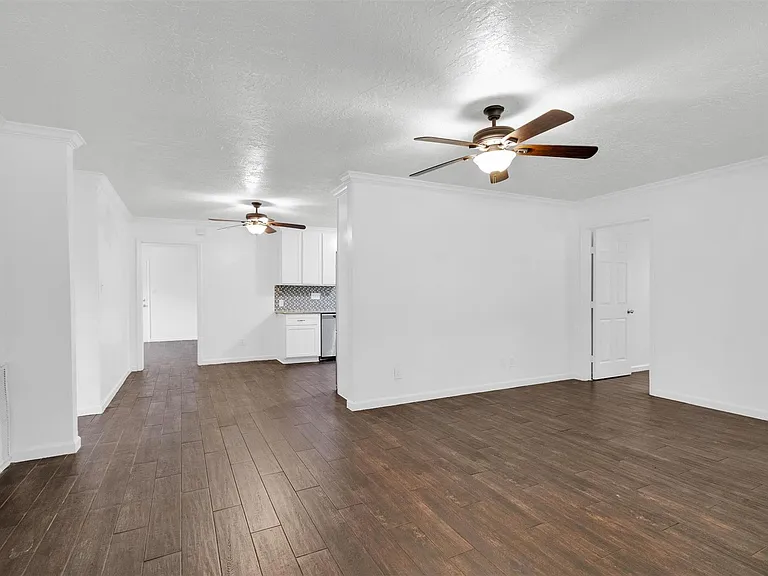 21630 Punkin St — Photo 8