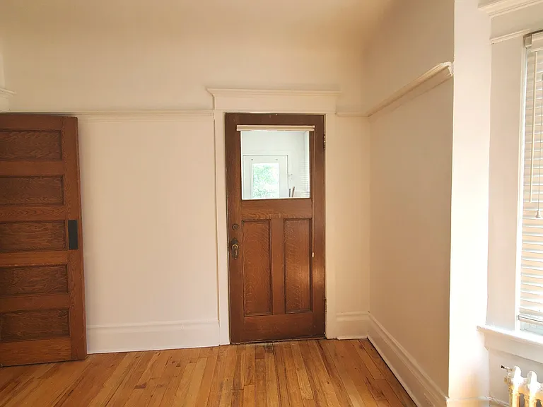 1 Maynard Ave #1 — Photo 20
