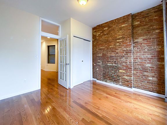 3rd image of 221 E 5th St APT 13