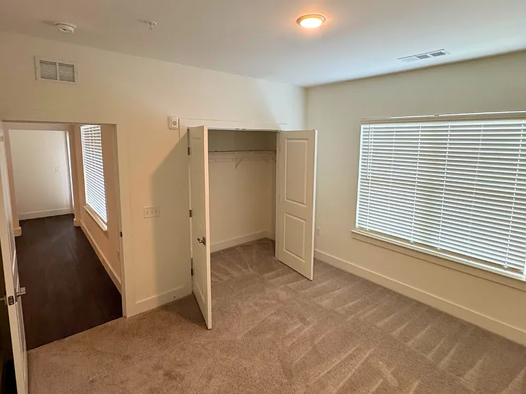 99 Halls Pl — Photo 11