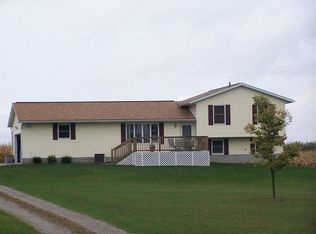 8712 Rogers Rd, Castalia, OH 44824