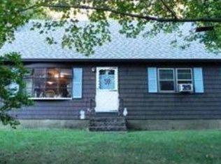 16 Birch Ln, Pelham, NH 03076