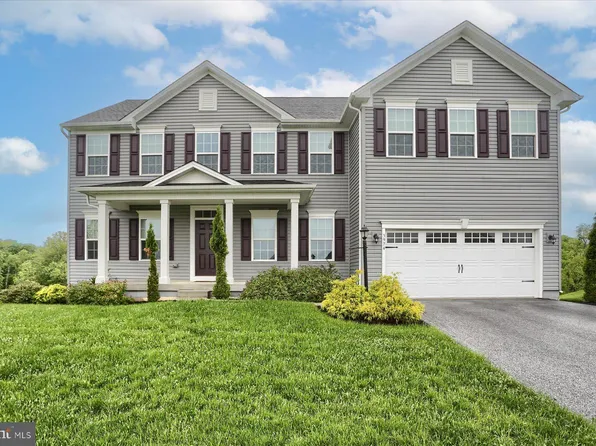 3974 Secretariat St, Harrisburg, PA 17112