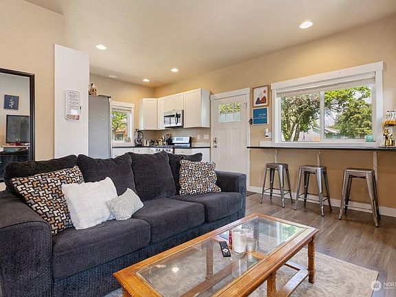 multi-use living area