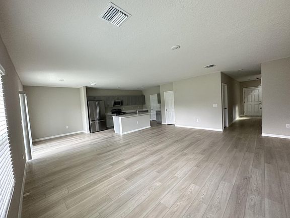4th image of 11377 Brook Edge Ave