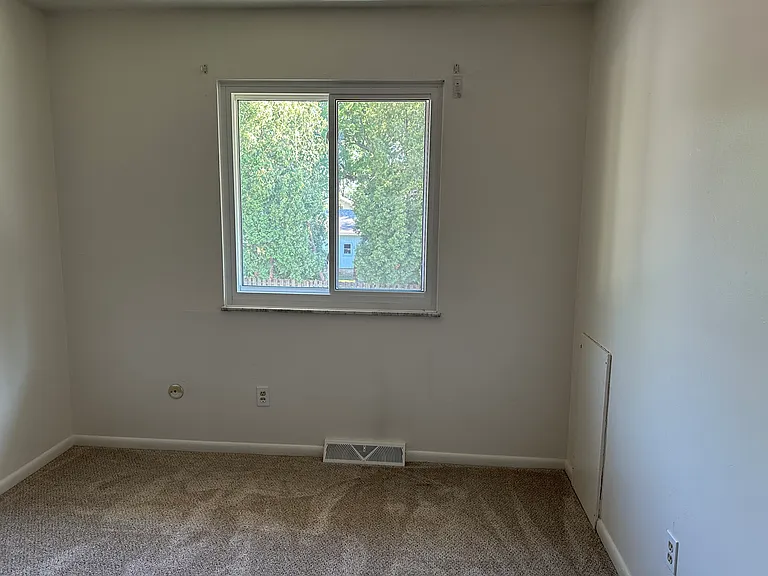 670 Loomis Ave #670 — Photo 14