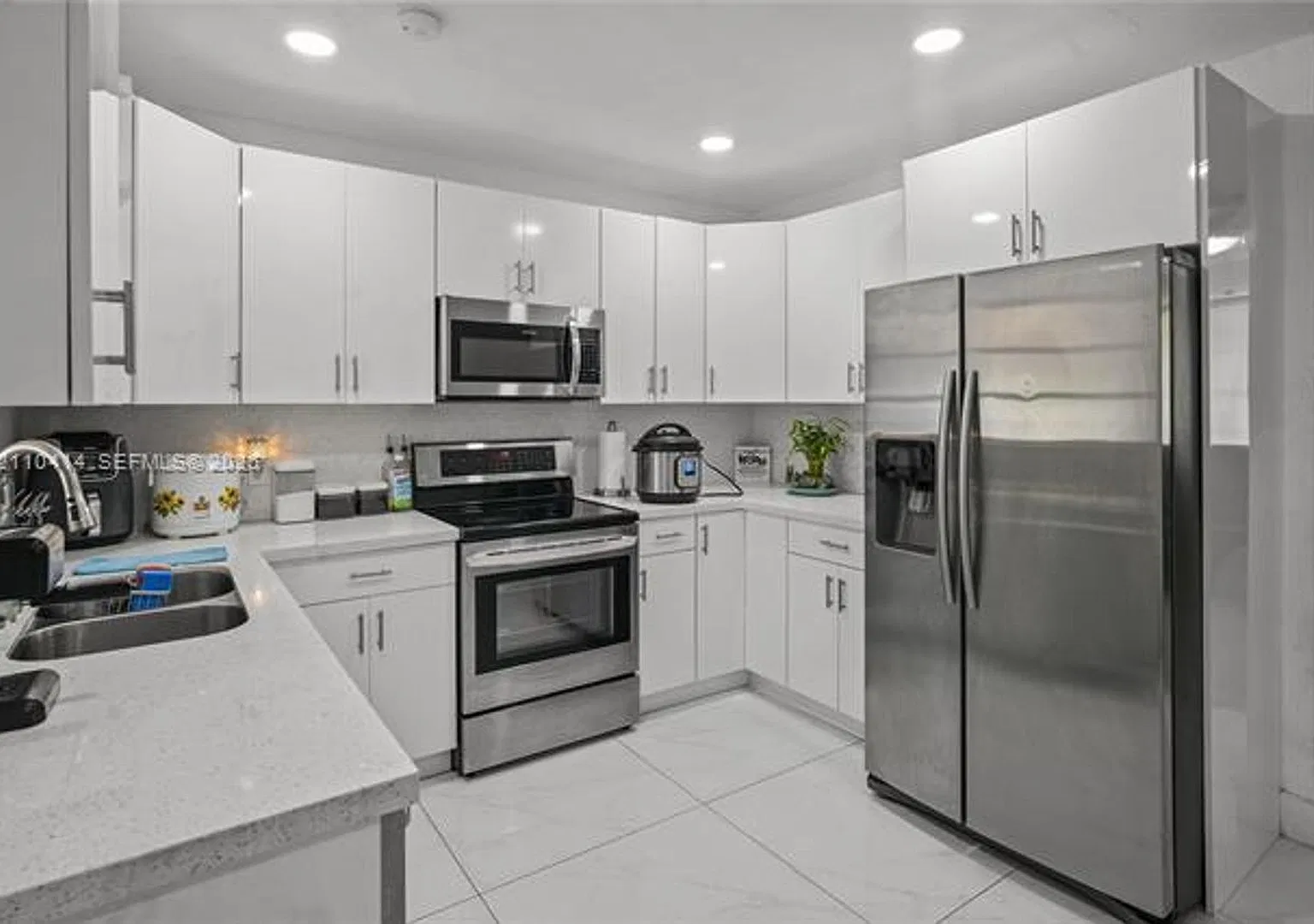 3330 NW 175th St # 3330, Miami Gardens, FL 33056 — Photo 1