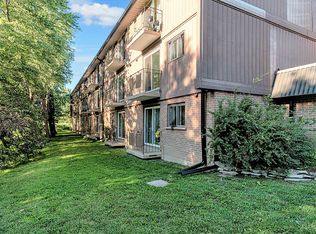 810 Castell Rd, Kingston, ON K7M 5X1